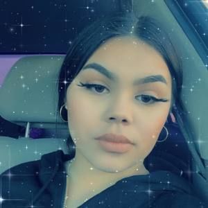 Meet your Posher, Ebony